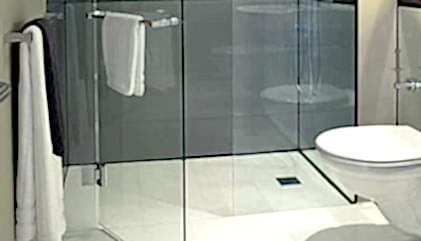 Teknesiz Zeminüstü Cam Duşakabin