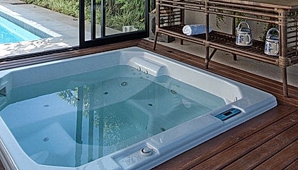 Saltduş Jakuzi